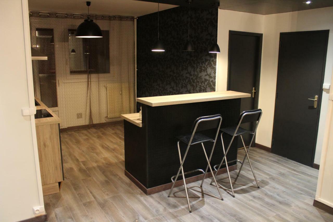 Appartement Place Leclerc 브장송 외부 사진