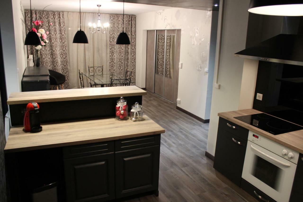 Appartement Place Leclerc 브장송 외부 사진